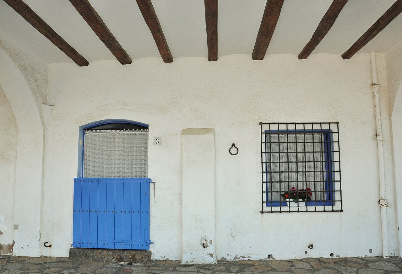 File:Port bo-calella de palafurgell-8-2013 (2).JPG